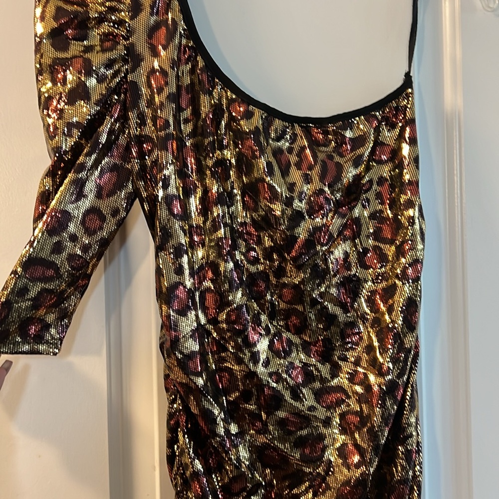 Leopard 🐆 Dress - Picture 3 of 5